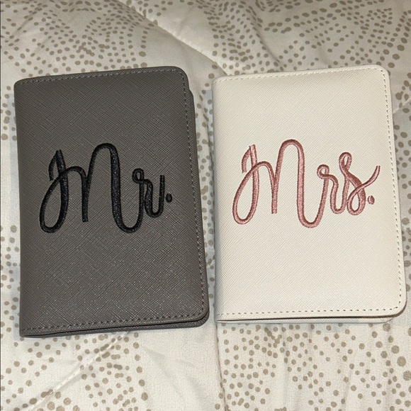Accessories - Mr. and Mrs. Passport Holders NWT